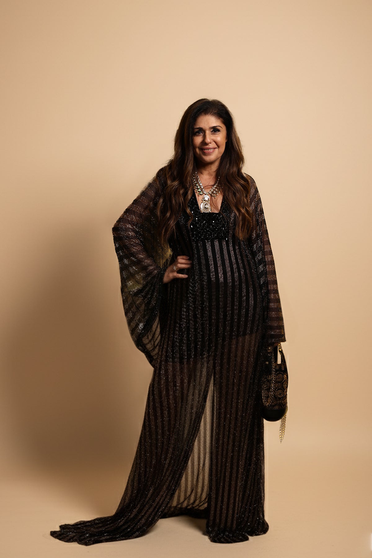 Anaita Shroff adajnia in Asht Kaftan