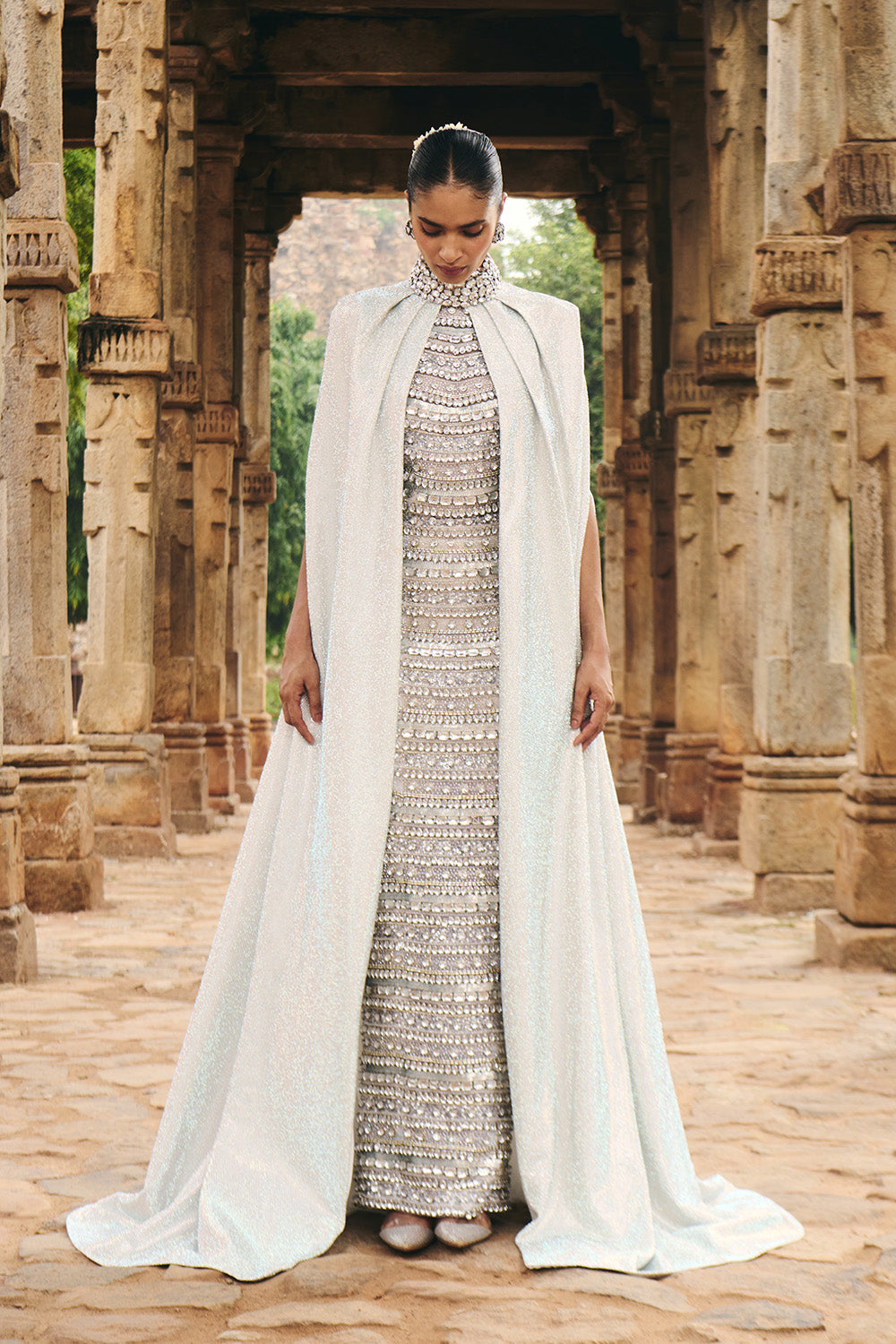 Soma Cascade Silver Stone Dress With White Cape – ITRH Clothings