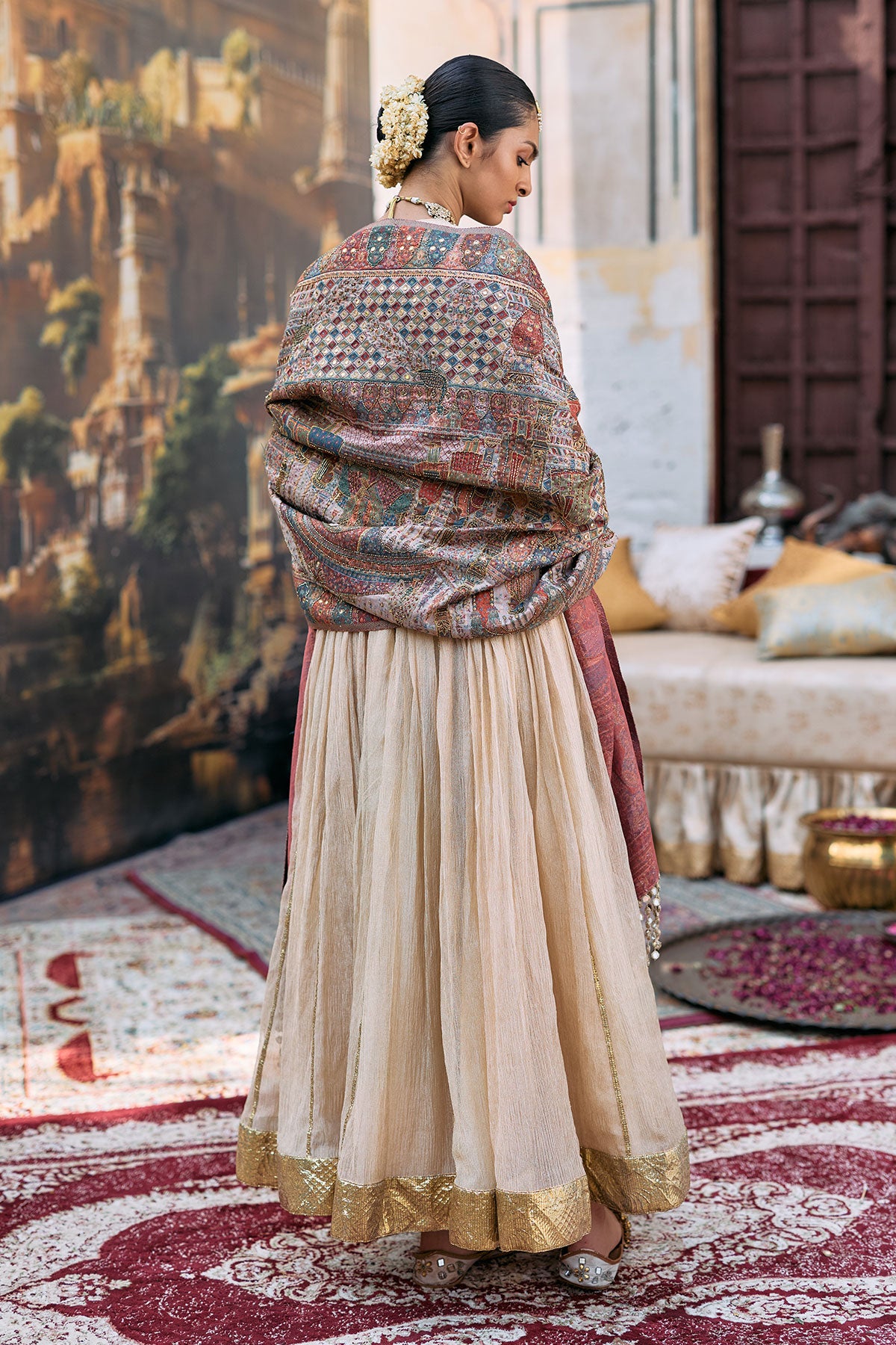 Sharanya Anarkali and Jamawar Shawl Set