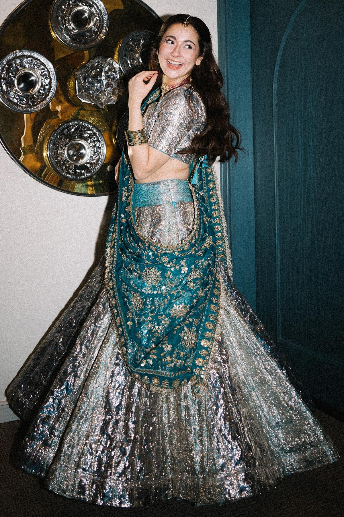 Aasmani Lampi Lehenga