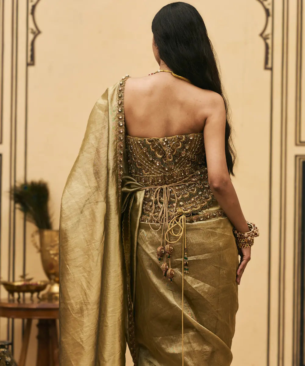Pallavi Jadaau Corset Saree Set