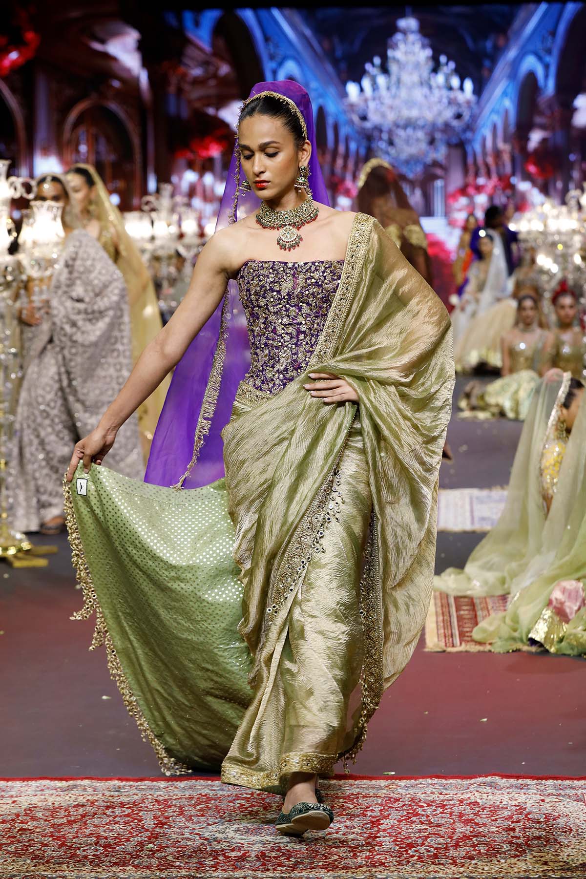 Neelrang Saree Set