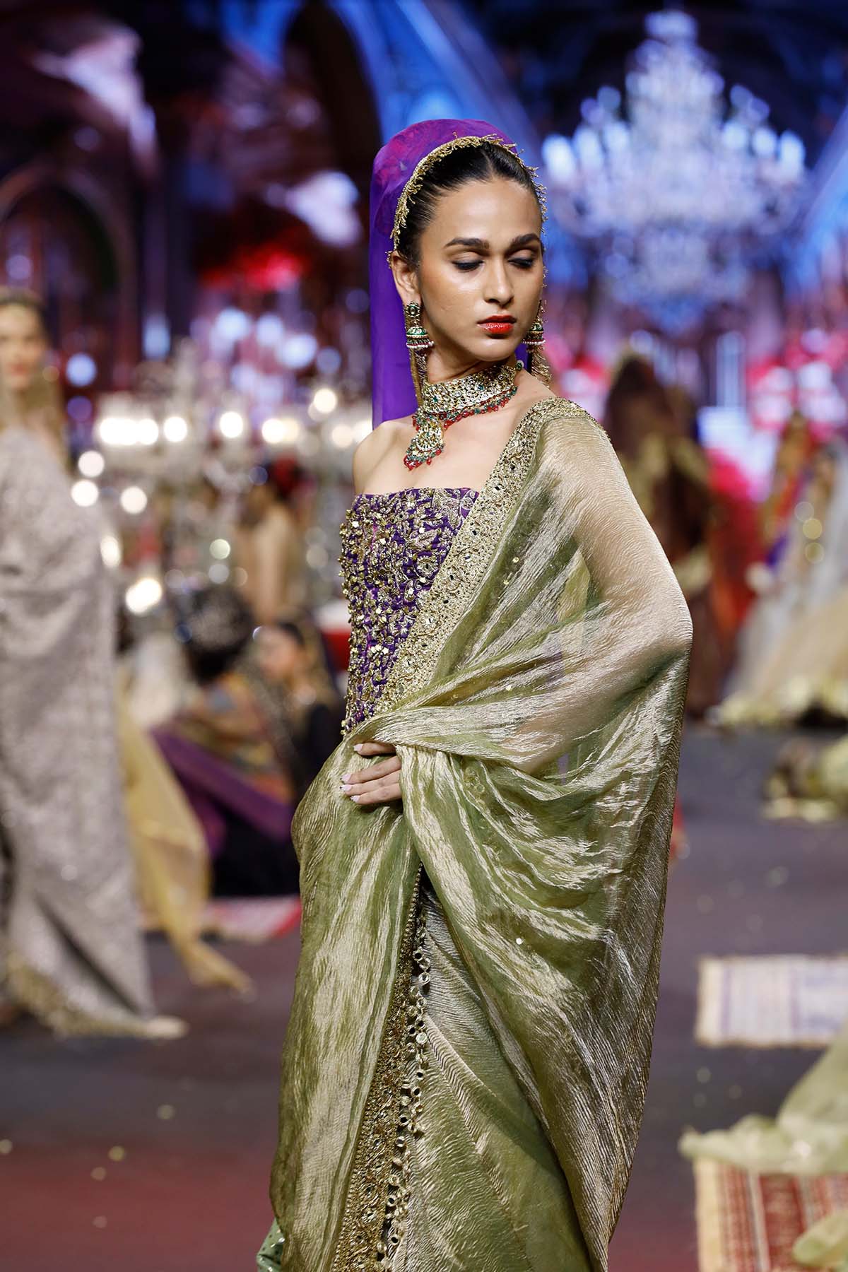 Neelrang Saree Set