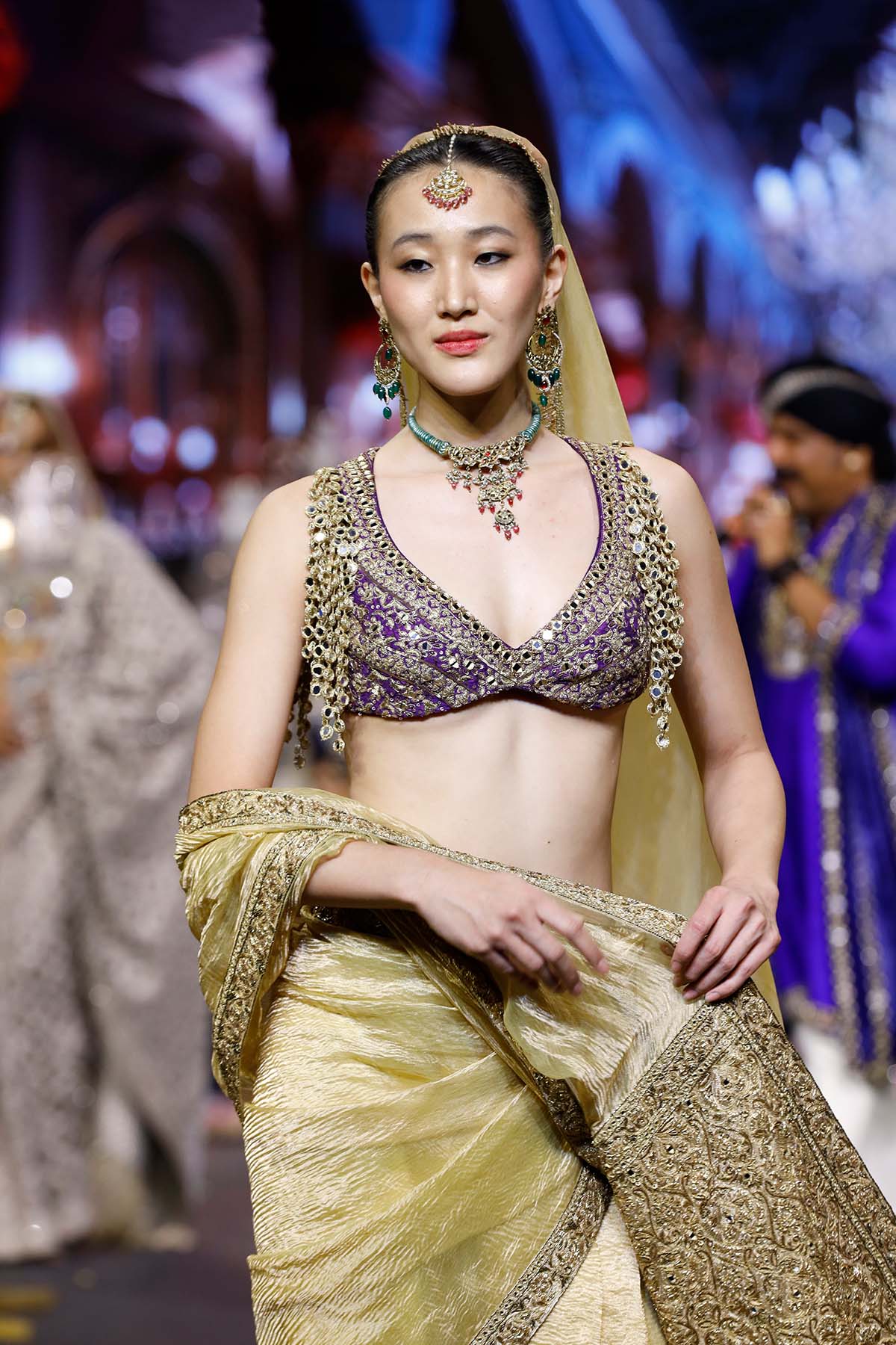 Pehrang Saree Set