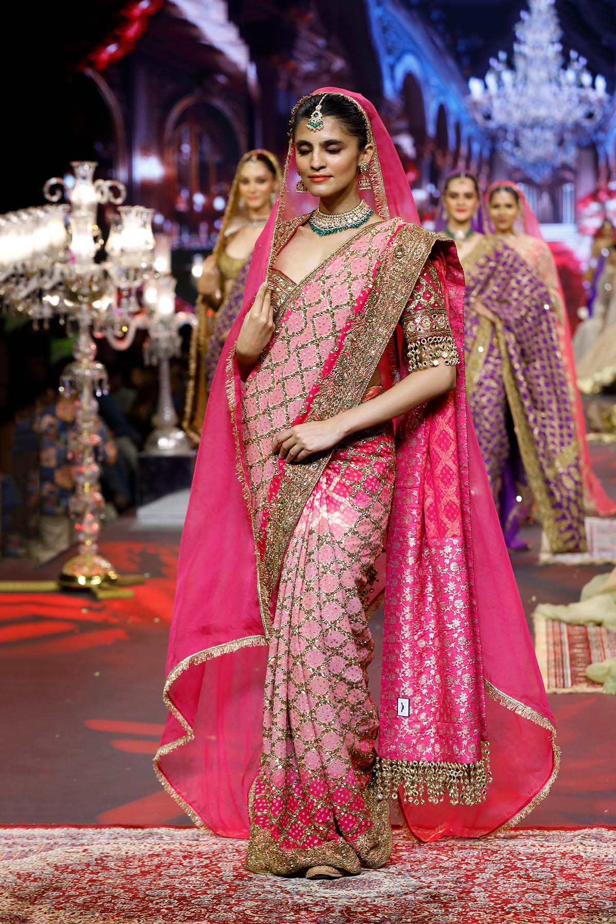 Gulrukh Ombré Saree Set