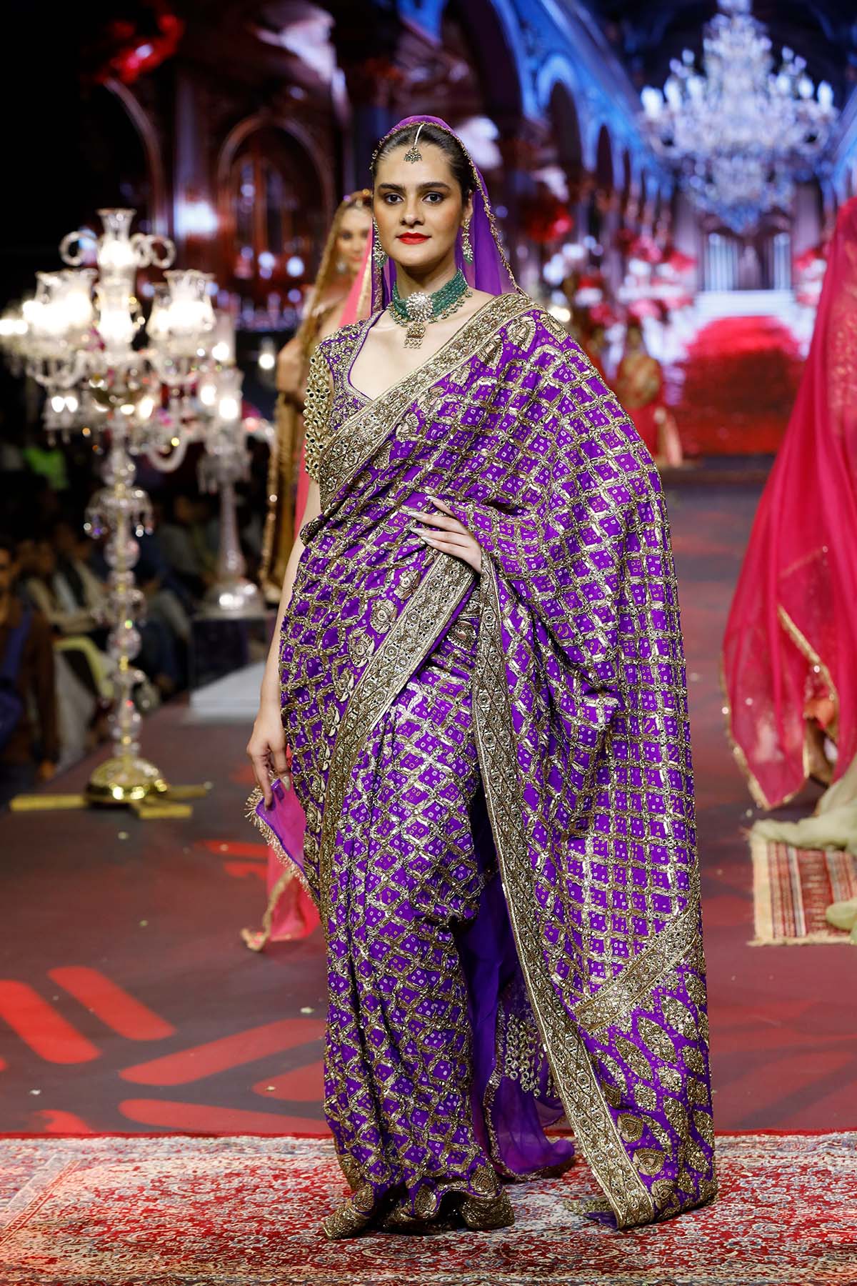 Banafsha Ombre Bandhani Saree Set