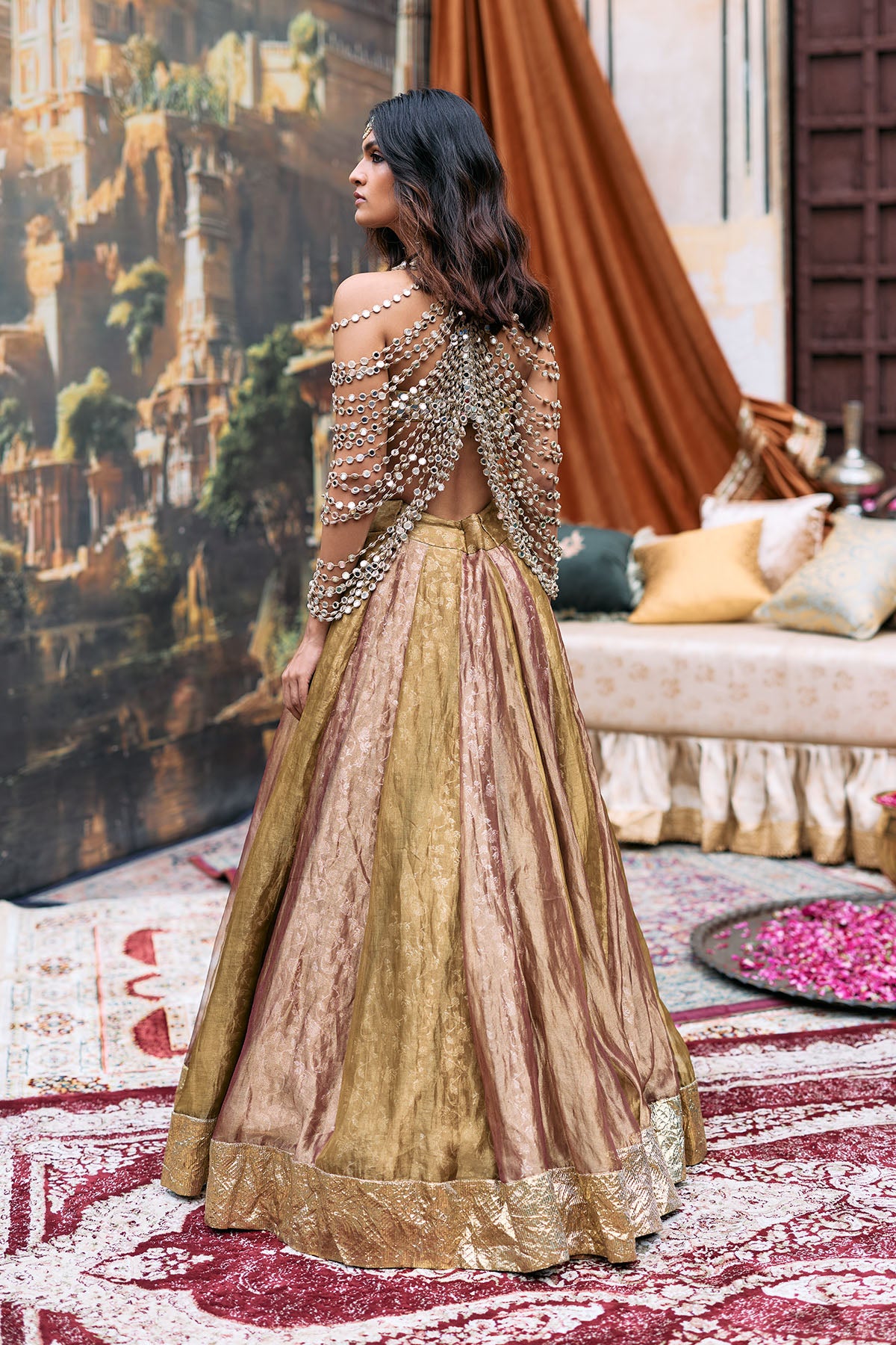 Pravarnika Lehenga Set