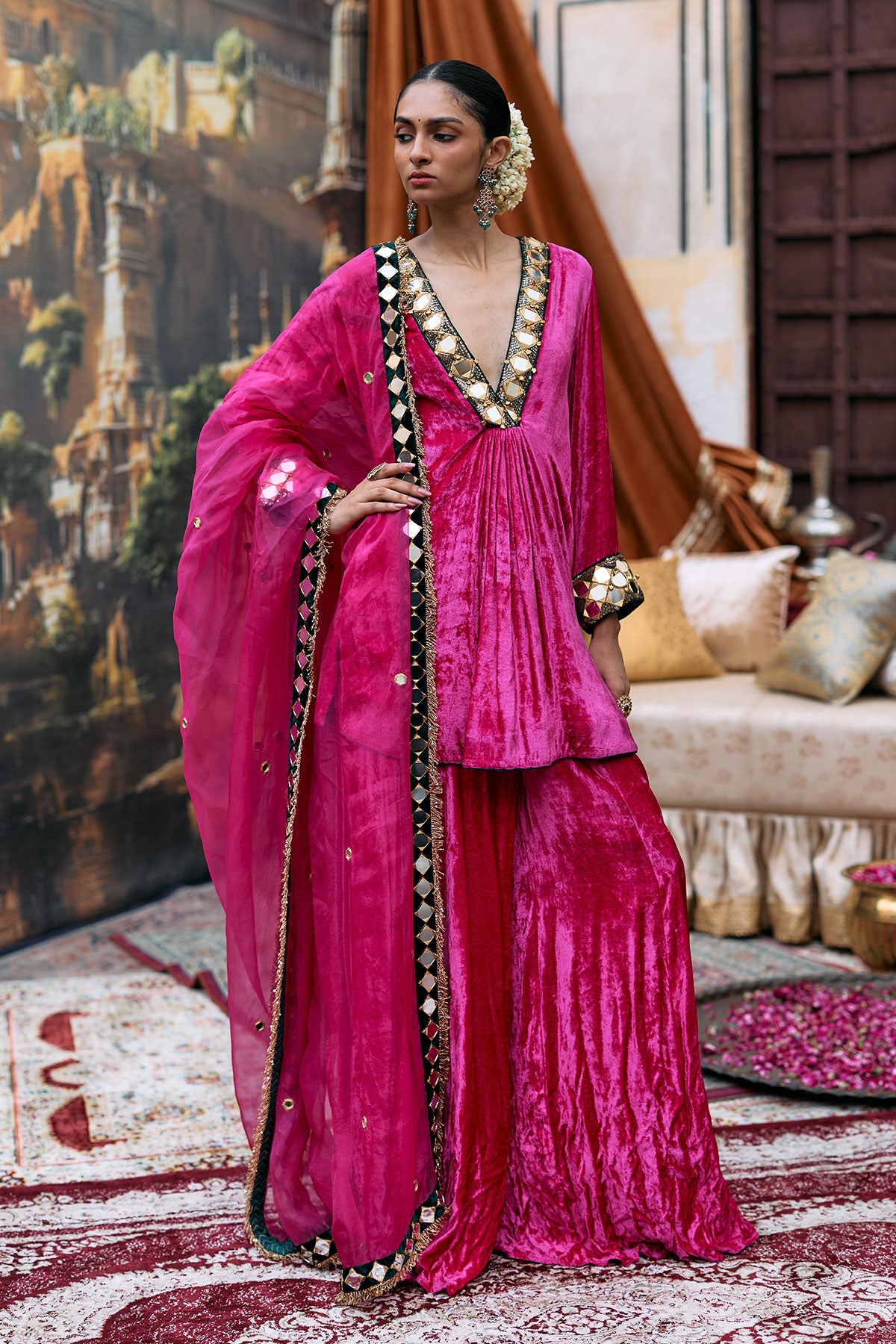 Gulaab Makhmal Khayal Suit