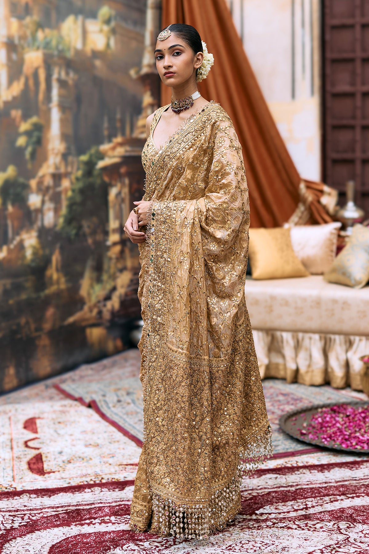 Svarnaalata Saree Set