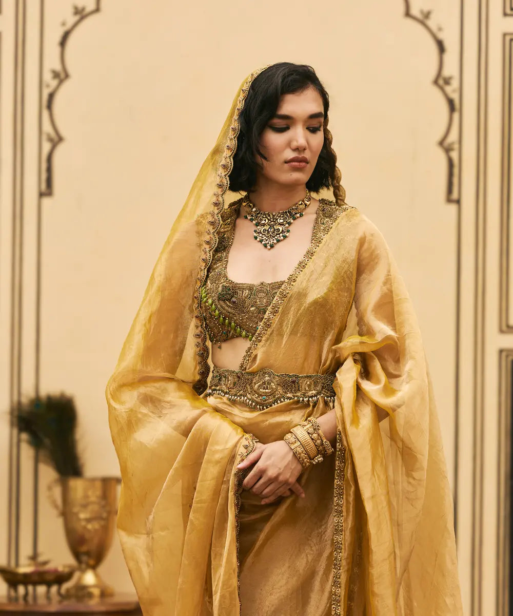 Haridra Jadaau Saree Set
