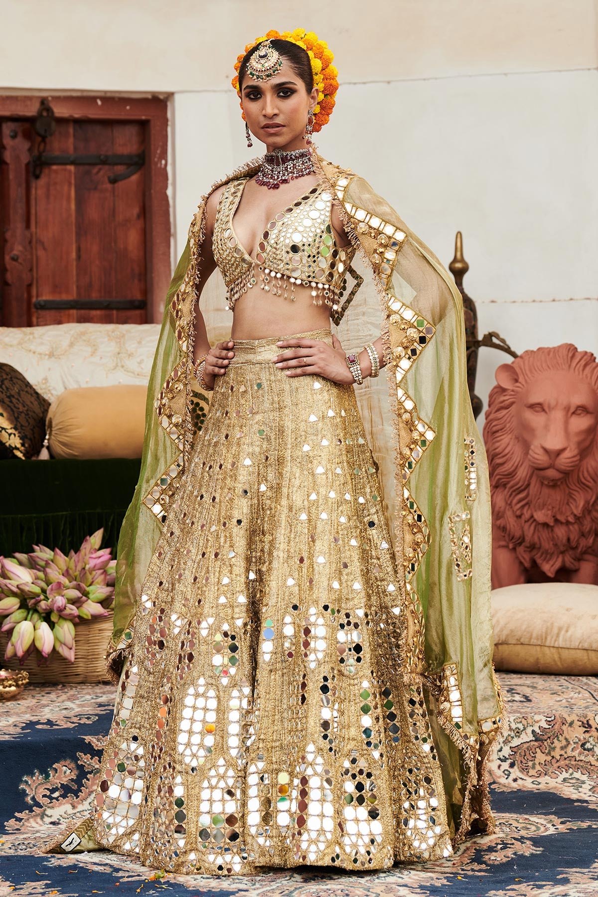 Chand Aayna Lehenga