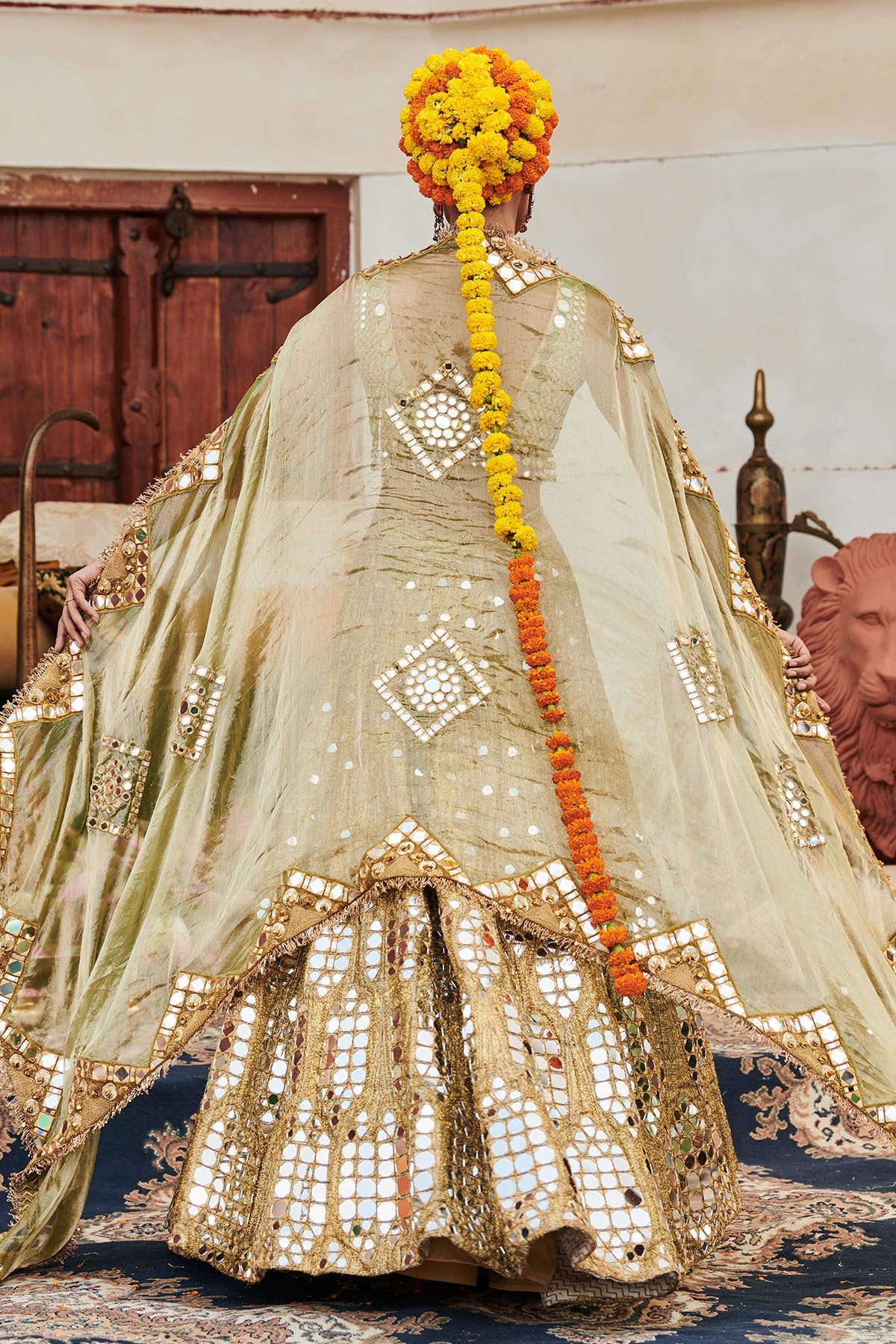 Chand Aayna Lehenga