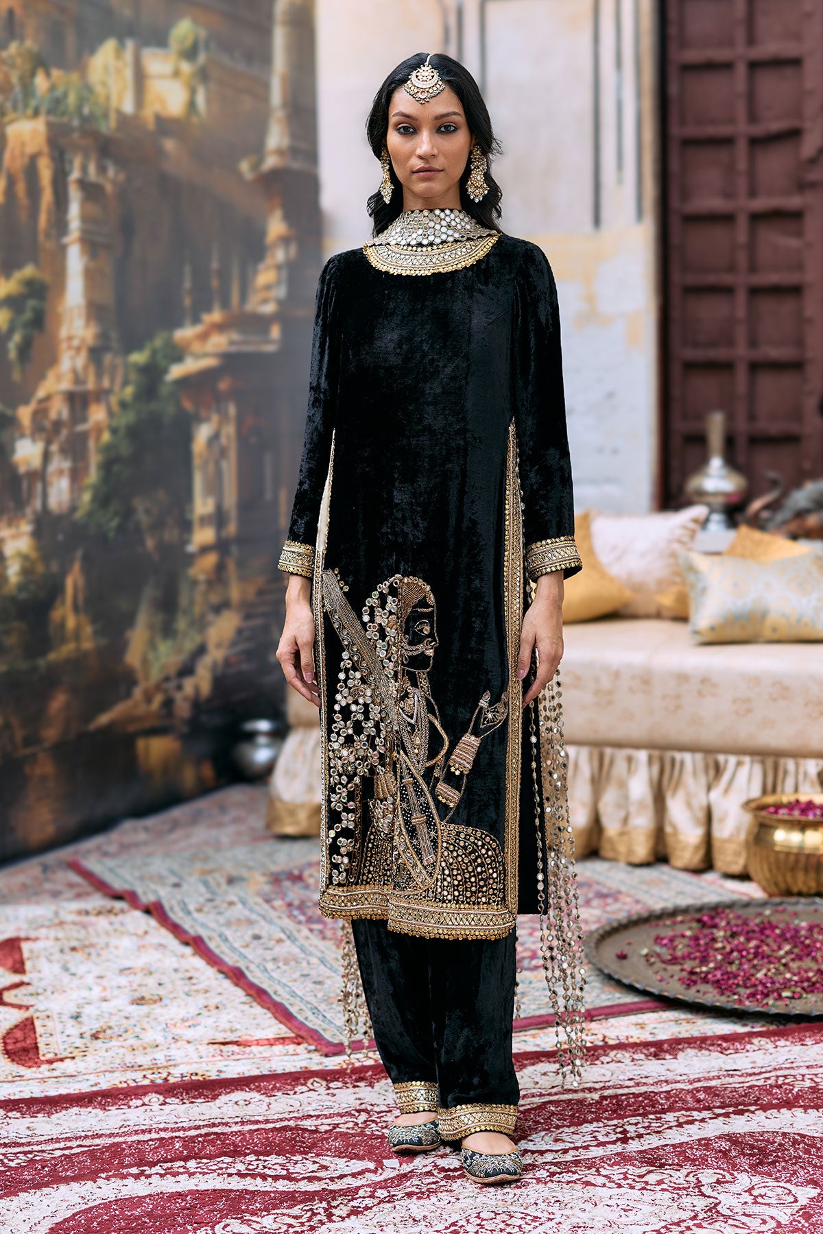 Maharani Suit