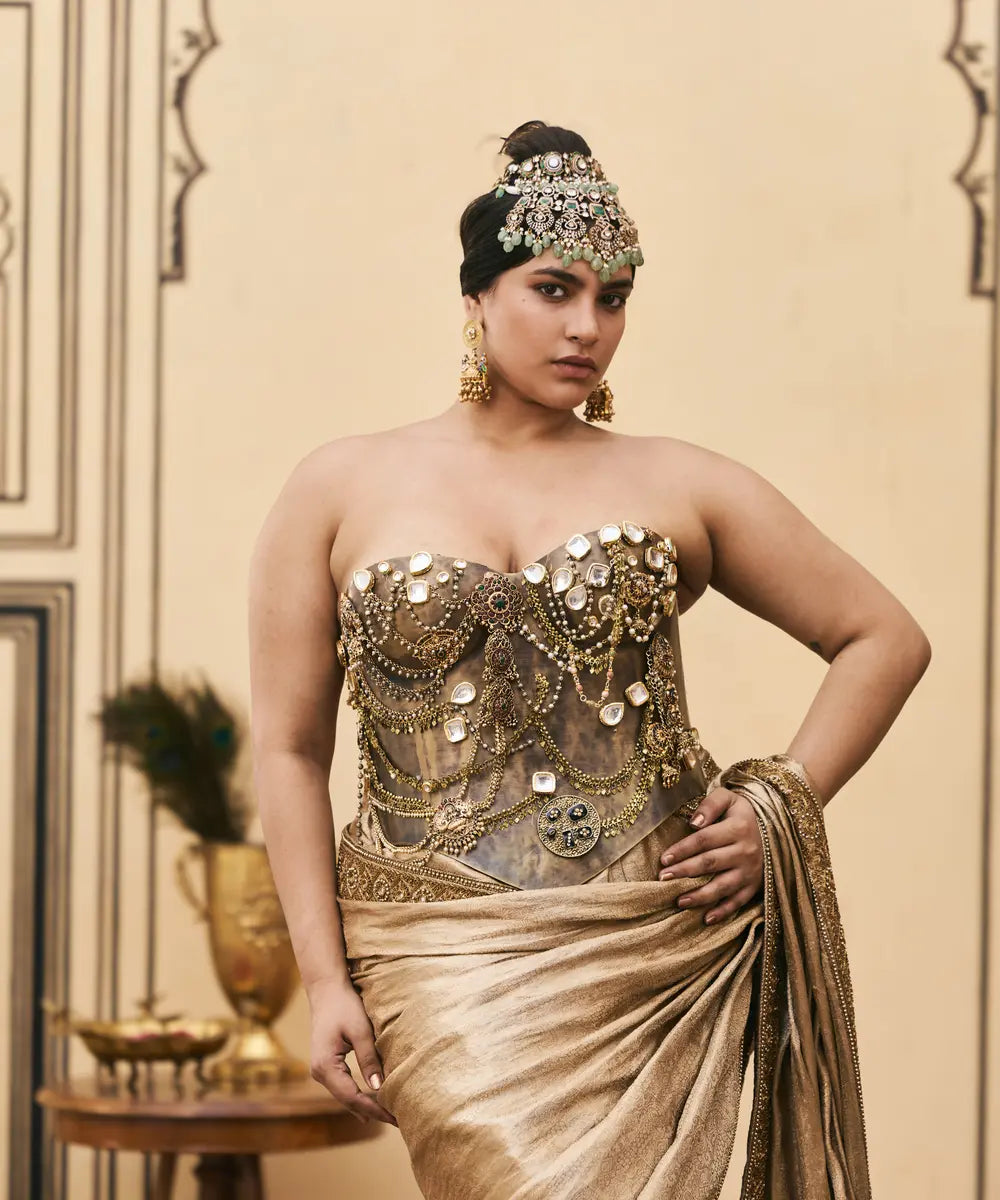 Puratan Tissue Brocade Metal Corset Saree Set