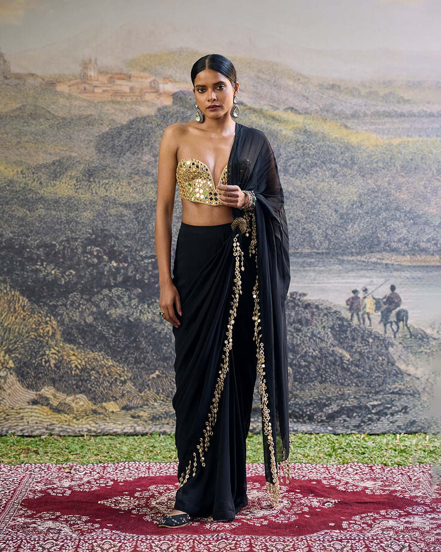 Shyama Mirror Pre-Draped Saree Set