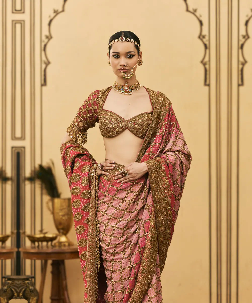 Gulrukh Ombr? Saree Set