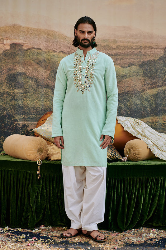 Aasmani Kurta Set