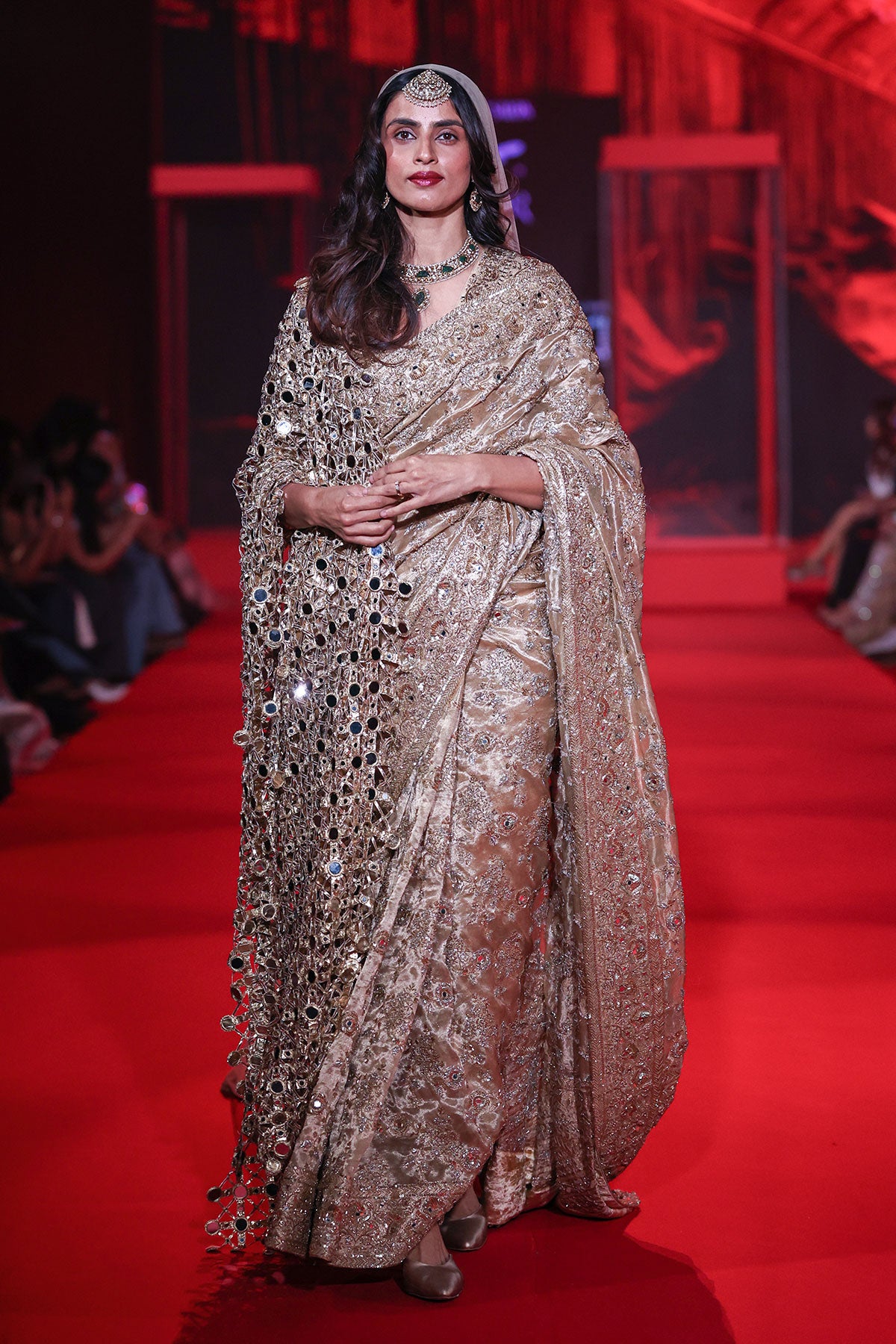 Kanakprabha Saree Set