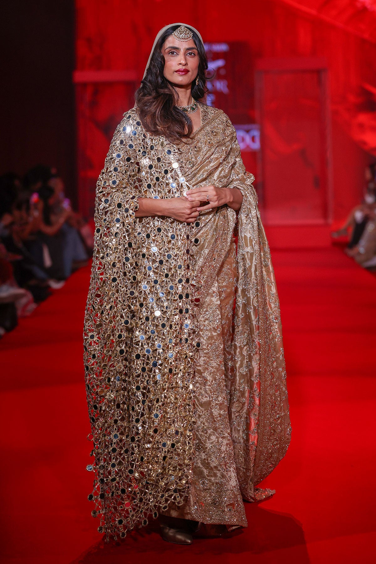 Kanakprabha Saree Set