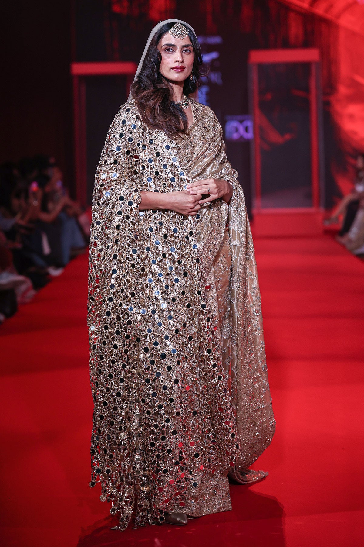 Kanakprabha Saree Set