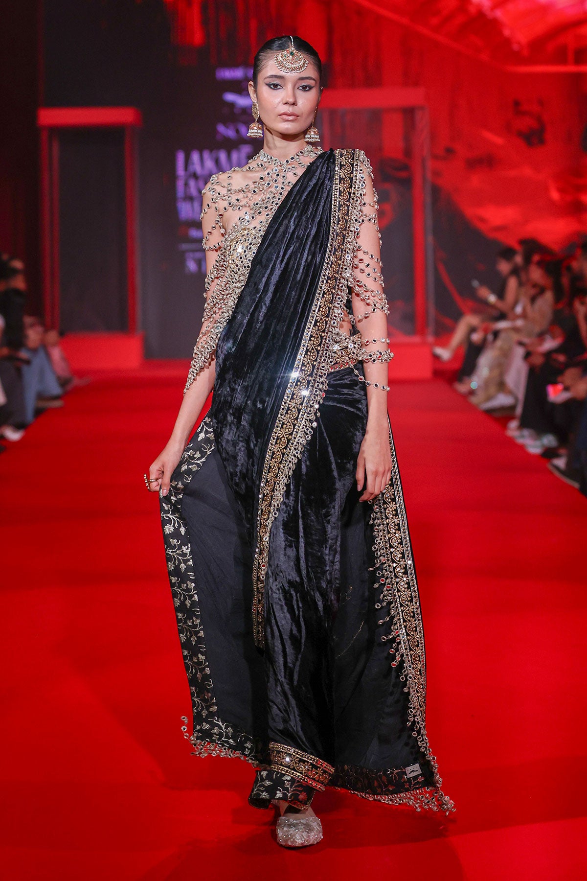 Maharani Saree Set - B