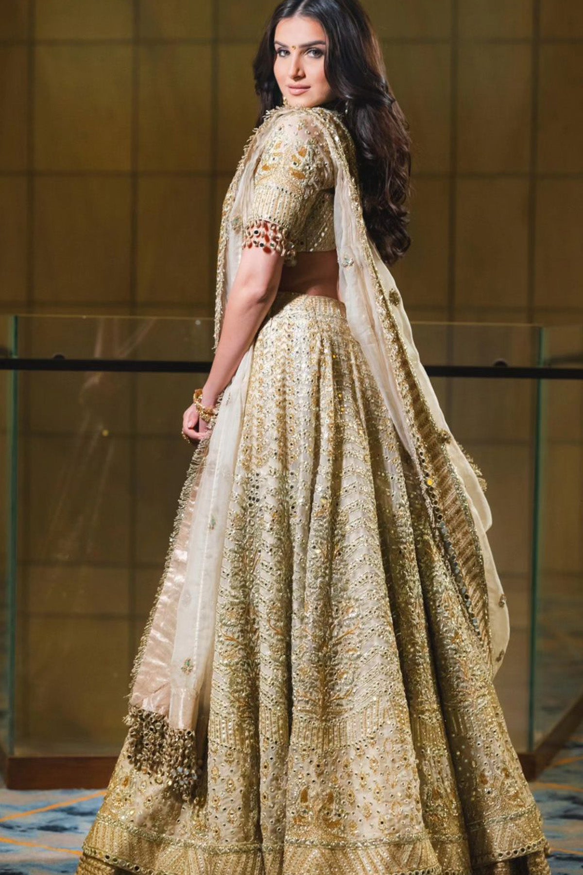 Shvet Afsana Lehenga  with Single Dupatta