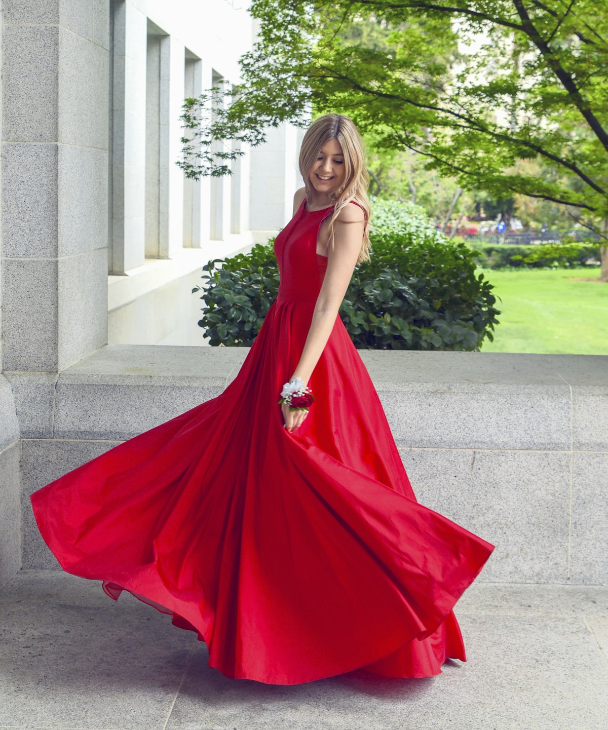Wrap midi dress demo
