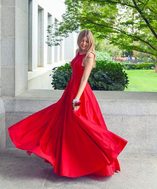 Wrap midi dress demo