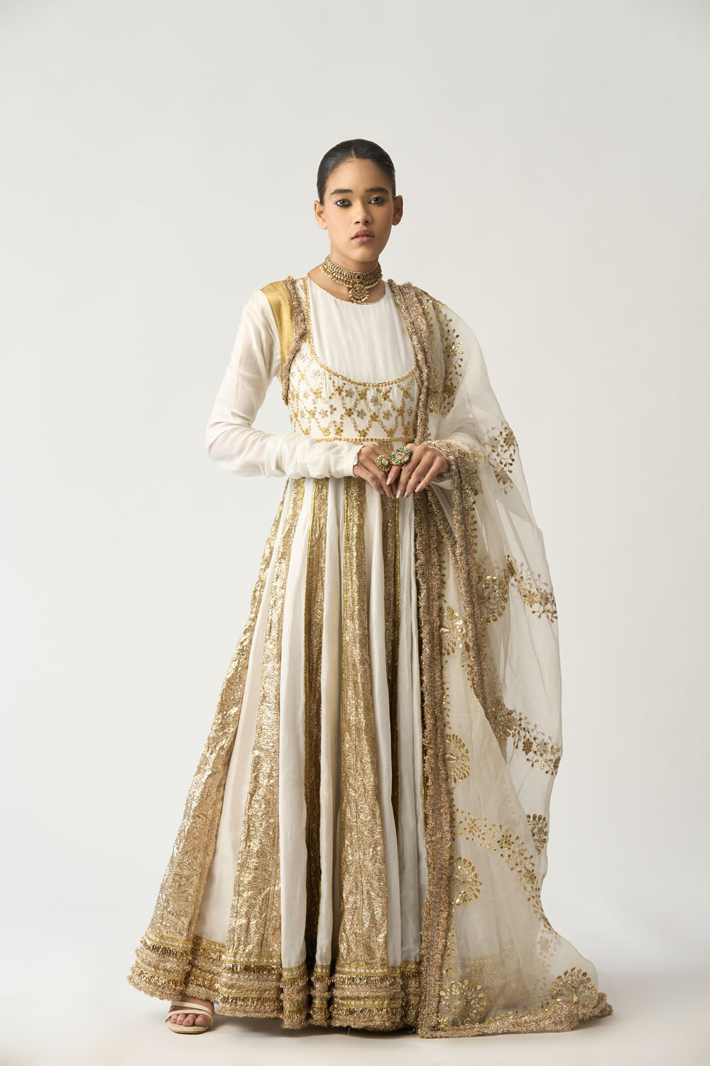 Aarohi Safed Lampi Anarkali Dupatta Set
